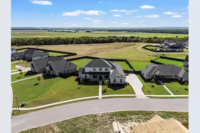 900 Glorietta Drive, McGregor, TX 76657 - Photo 37