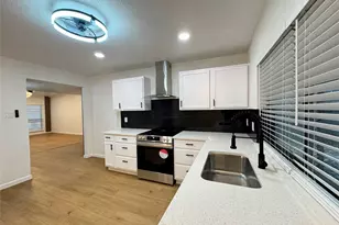 2914 Sweet Gum St, Garland, TX 75044 - Photo 9