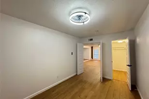 2914 Sweet Gum St, Garland, TX 75044 - Photo 17