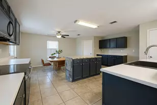 2312 Chestnut Dr, Little Elm, TX 75068 - Photo 11