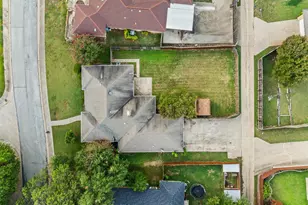 1340 Grand Teton Dr, DeSoto, TX 75115 - Photo 15