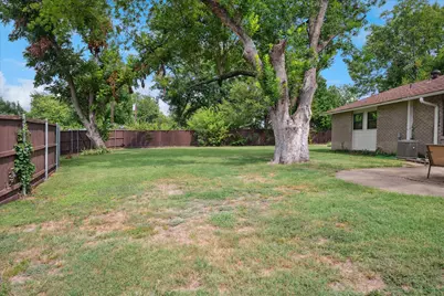 736 Pinehurst Drive, Richardson, TX 75080 - Photo 15