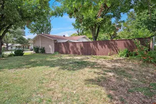 736 Pinehurst Dr, Richardson, TX 75080 - Photo 11