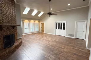 2727 Amherst Dr, Wichita Falls, TX 76308 - Photo 9