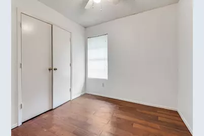 1700 Windsong Lane, Irving, TX 75060 - Photo 9