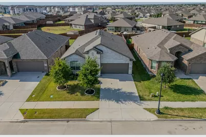 521 Dunmore Drive, Fort Worth, TX 76052 - Photo 37