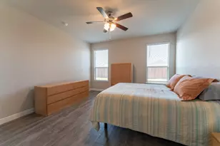 521 Dunmore Dr, Fort Worth, TX 76052 - Photo 13