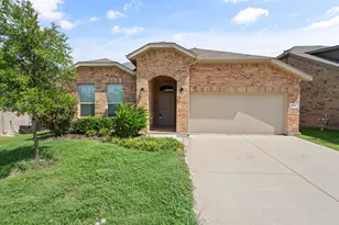 825 Blackhorse Trl, Fort Worth, TX 76247 - Photo 1