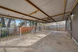 9227 Crimnson Ct, Dallas, TX 75217 - Photo 9