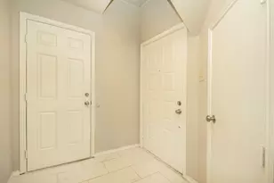 1501 Brentwood Dr, Irving, TX 75061 - Photo 13