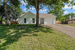 805 W Embercrest Dr, Arlington, TX 76017 - Photo 5