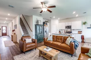 1105 Mesquite Ln, Princeton, TX 75407 - Photo 1