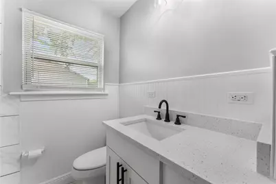 1014 Harlan Street, Irving, TX 75060 - Photo 13