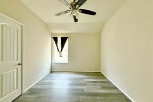 240 Crowfoot Dr, Fort Worth, TX 76131 - Photo 15