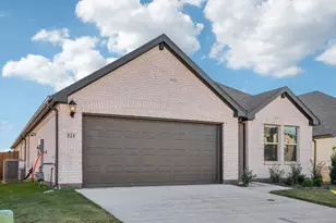 521 Tidal Dr, Princeton, TX 75071 - Photo 3