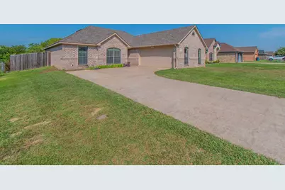 128 Chambers Creek Circle, Maypearl, TX 76064 - Photo 21