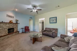 128 Chambers Creek Cir, Maypearl, TX 76064 - Photo 3