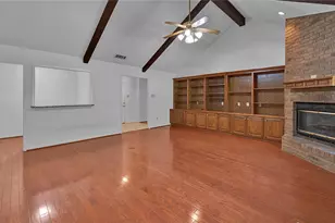 2701 White St, Clifton, TX 76634 - Photo 7