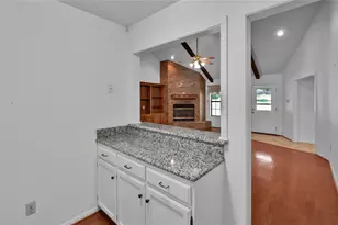 2701 White St, Clifton, TX 76634 - Photo 9