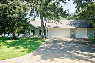 3699 Sabine St, Athens, TX 75752 - Photo 3