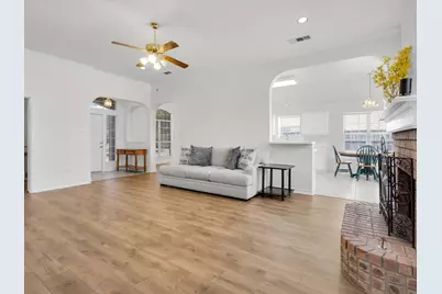 6318 Ahnee Drive, Rowlett, TX 75089 - Photo 11