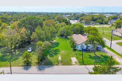 707 E 3rd Avenue, Corsicana, TX 75110 - Photo 9