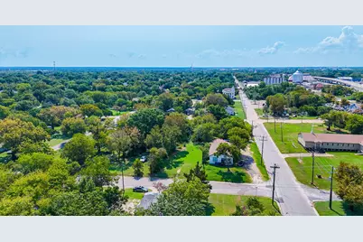 707 E 3rd Avenue, Corsicana, TX 75110 - Photo 19