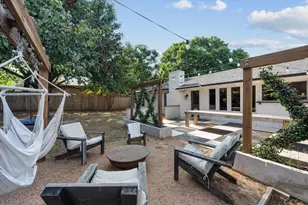 7605 Fox River Ct, Fort Worth, TX 76120 - Photo 33