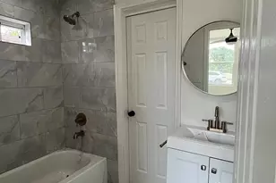 4011 Carpenter Ave, Dallas, TX 75210 - Photo 13