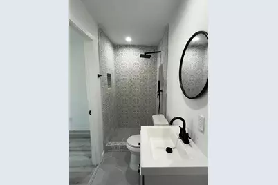 4011 Carpenter Avenue, Dallas, TX 75210 - Photo 11