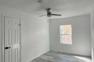 4011 Carpenter Ave, Dallas, TX 75210 - Photo 15