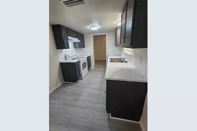 877 Lexington Drive, Lancaster, TX 75134 - Photo 3