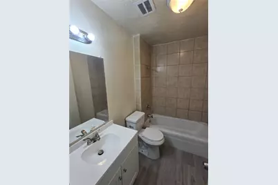 877 Lexington Drive, Lancaster, TX 75134 - Photo 5