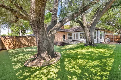 9856 Shoreview Road, Dallas, TX 75238 - Photo 37