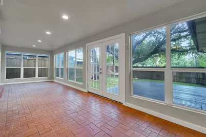 9856 Shoreview Road, Dallas, TX 75238 - Photo 35