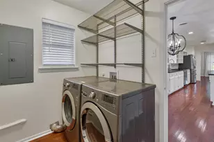 9856 Shoreview Rd, Dallas, TX 75238 - Photo 25