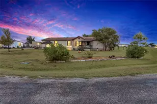 3300 Shady Creek Cir, Red Oak, TX 75154 - Photo 1