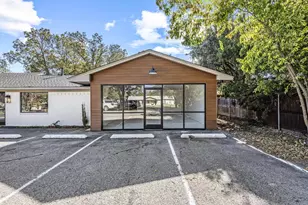 717 E Liberty St, Pilot Point, TX 76258 - Photo 1