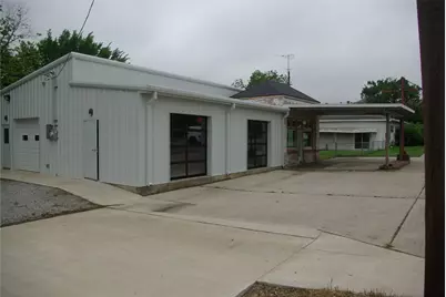 306 S Waco Street, Van Alstyne, TX 75495 - Photo 9