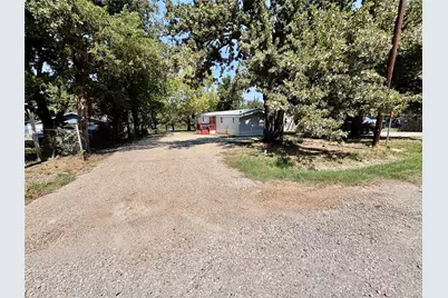 207 Wilson Road, Valley View, TX 76272 - Photo 3