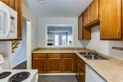 7314 Kingswood Circle, Fort Worth, TX 76133 - Photo 7