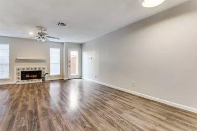 7314 Kingswood Circle, Fort Worth, TX 76133 - Photo 3