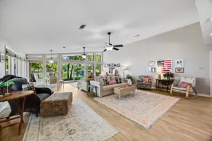 152 Enchanted Dr, Enchanted Oaks, TX 75156 - Photo 5