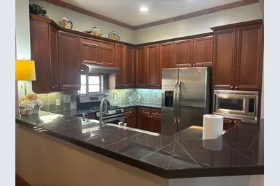 1008 Pavillion Street, Dallas, TX 75204 - Photo 9