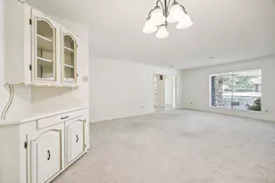 7641 Dentcrest Dr, Dallas, TX 75254 - Photo 5