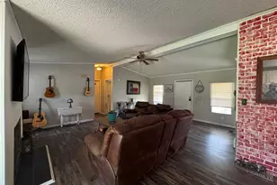 109 Wallace St, Lone Oak, TX 75453 - Photo 11