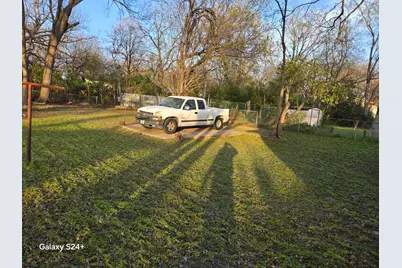 6327 Scyene Road, Dallas, TX 75227 - Photo 17