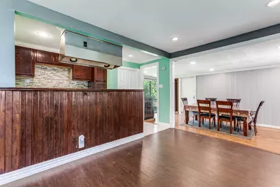 303 N Cottonwood Drive, Richardson, TX 75080 - Photo 13