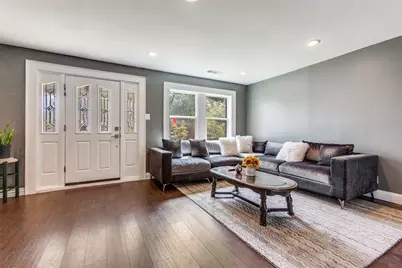 303 N Cottonwood Drive, Richardson, TX 75080 - Photo 3