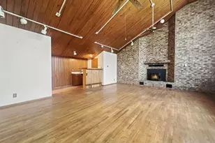 601 E Henry St, Hamilton, TX 76531 - Photo 17